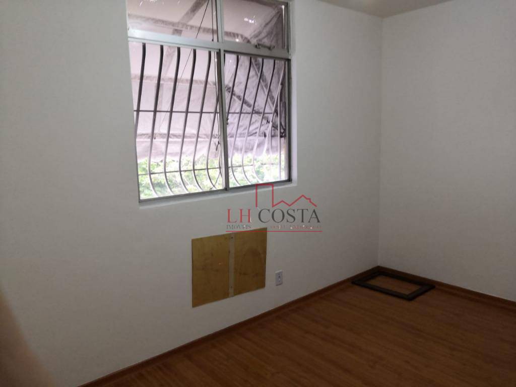 Apartamento à venda com 2 quartos, 79m² - Foto 5