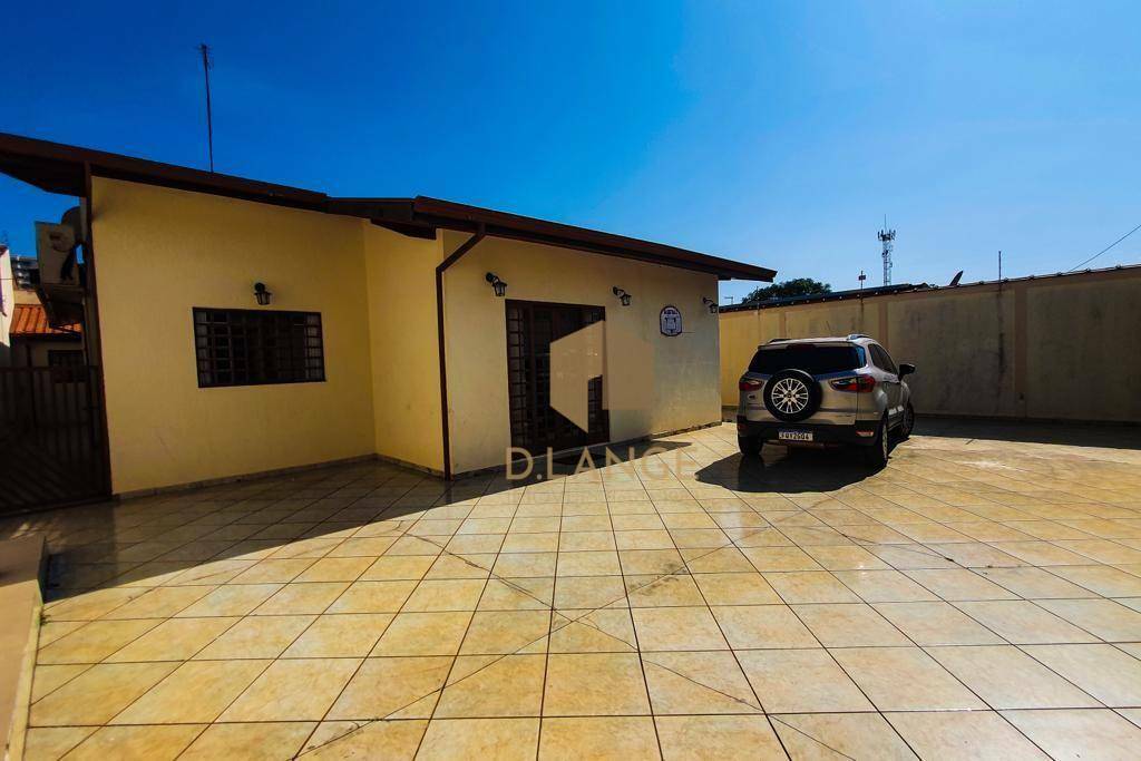 Casa à venda com 3 quartos, 200m² - Foto 5