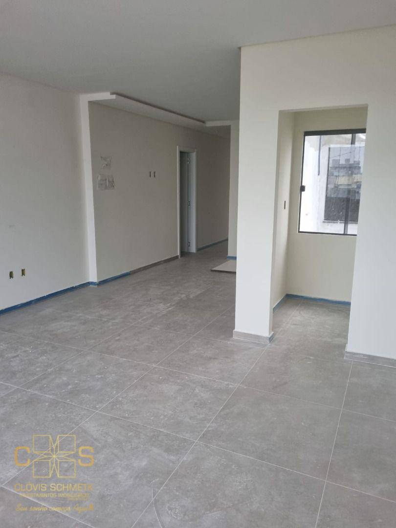 Apartamento à venda com 3 quartos, 84m² - Foto 10