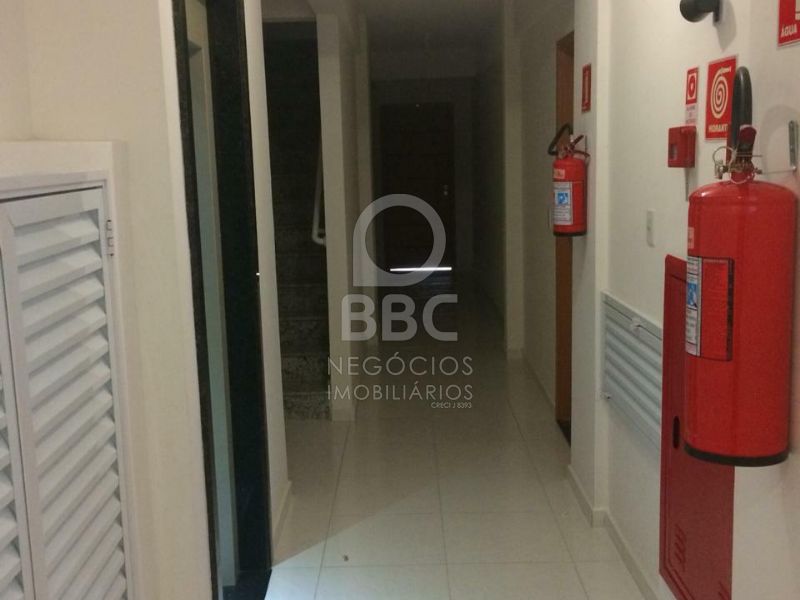 Apartamento à venda com 3 quartos, 75m² - Foto 8