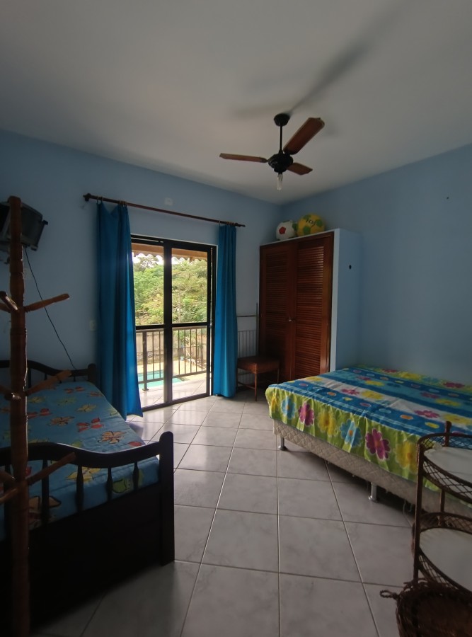 Casa à venda com 6 quartos, 950m² - Foto 15
