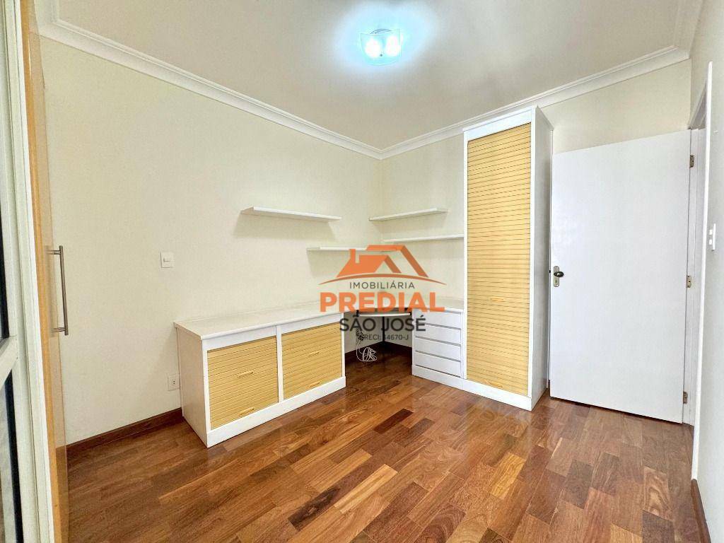 Apartamento à venda com 3 quartos, 98m² - Foto 13