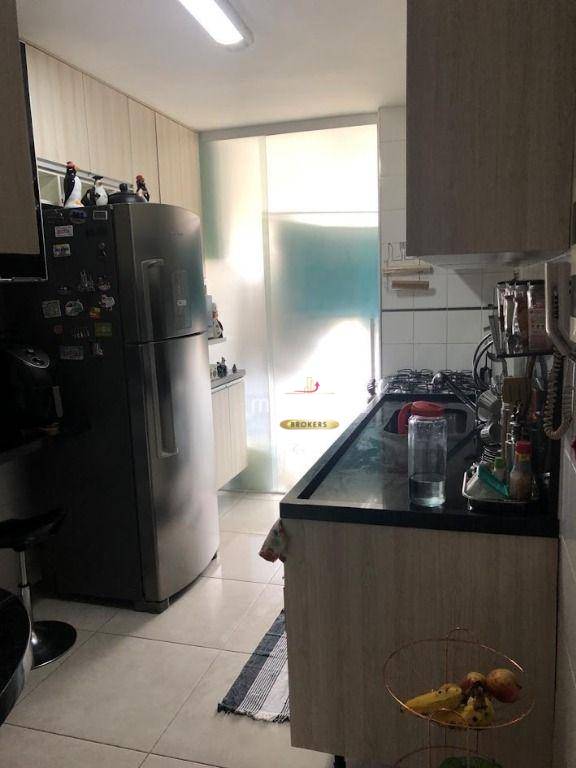 Apartamento à venda com 3 quartos, 82m² - Foto 8