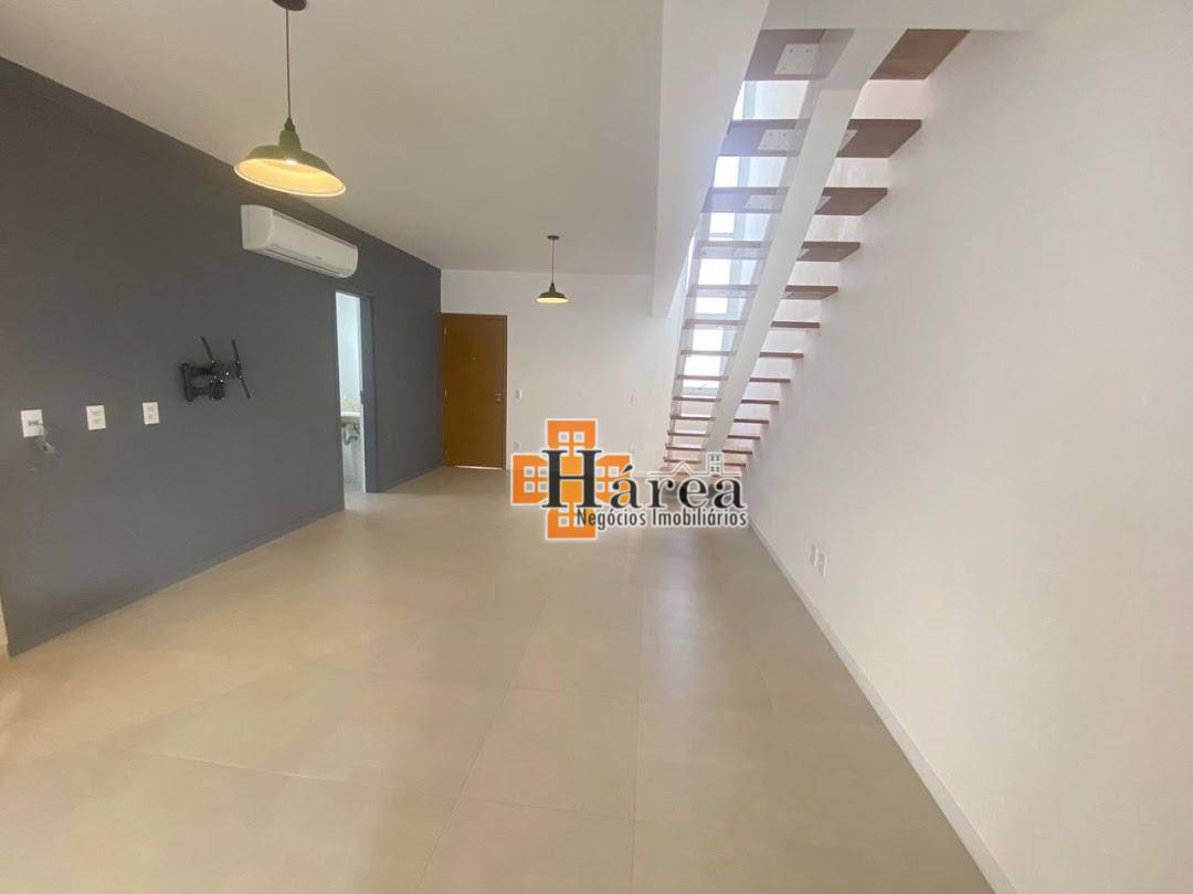 Sobrado à venda com 3 quartos, 140m² - Foto 2