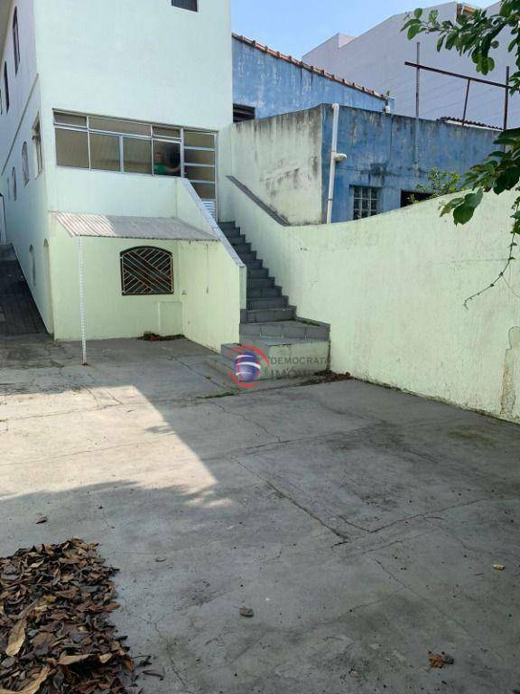 Sobrado à venda com 4 quartos, 232m² - Foto 43