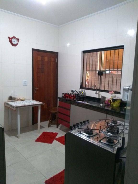 Sobrado à venda com 3 quartos, 308m² - Foto 6