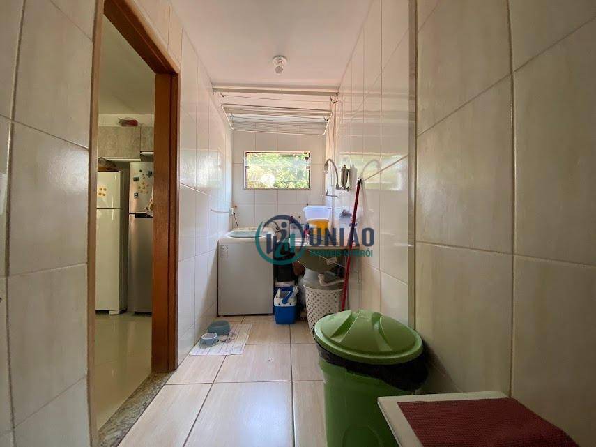 Casa à venda com 4 quartos, 240m² - Foto 28