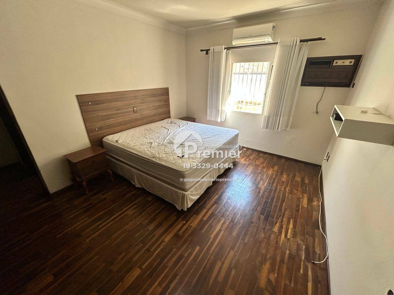 Casa para alugar com 3 quartos, 300m² - Foto 40
