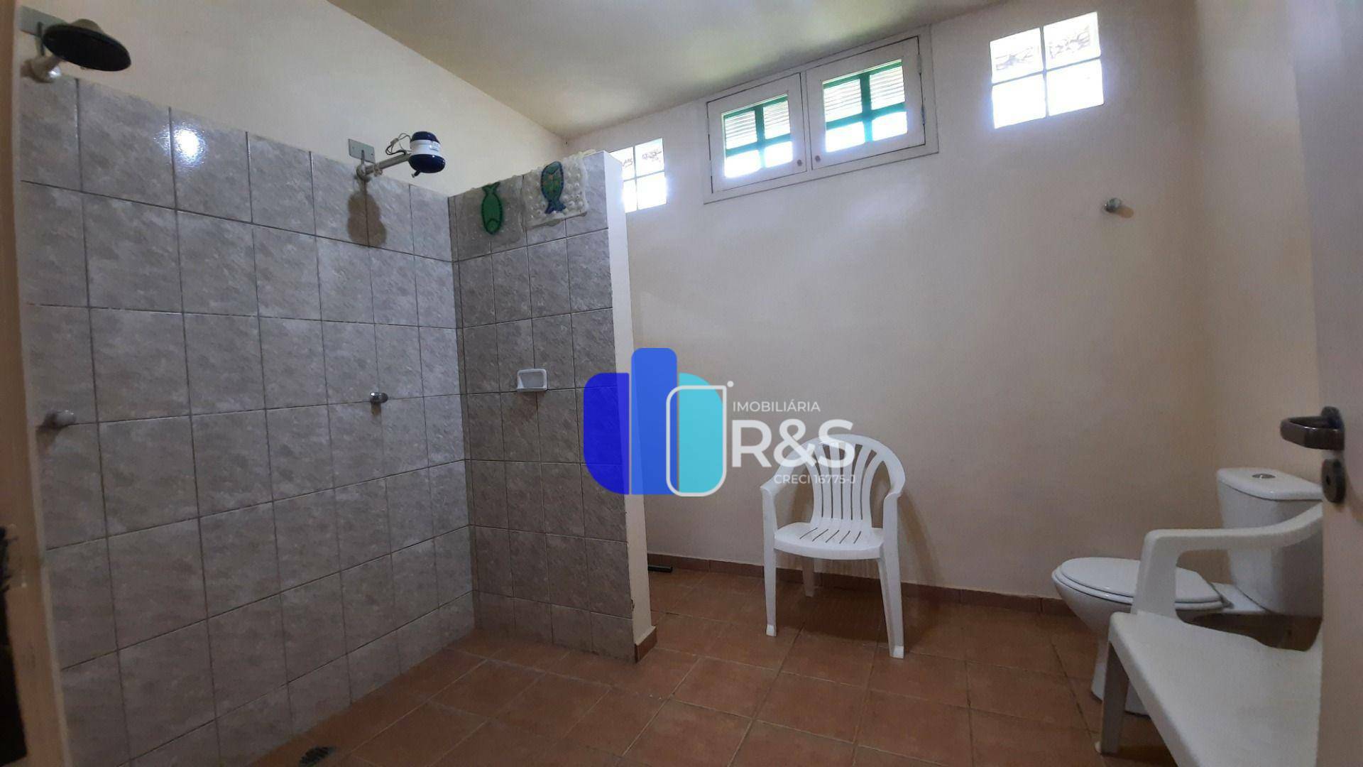 Chácara à venda com 8 quartos, 291m² - Foto 29