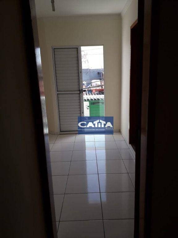 Sobrado à venda com 2 quartos, 65m² - Foto 4