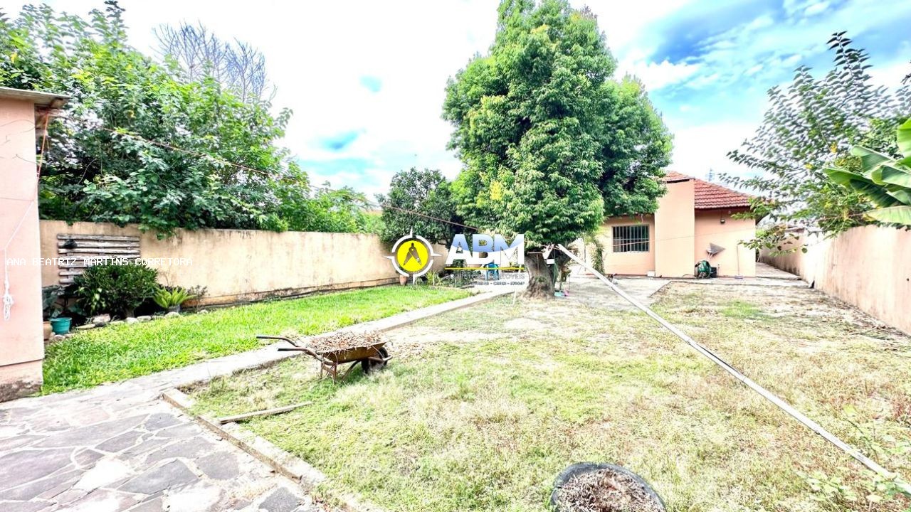 Casa à venda com 2 quartos, 708m² - Foto 25