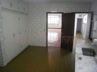 Apartamento para alugar com 3 quartos, 165m² - Foto 7