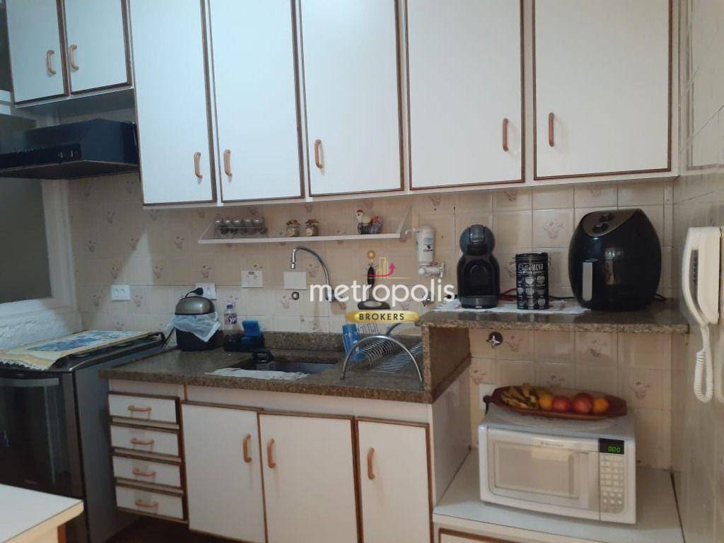 Apartamento à venda com 2 quartos, 72m² - Foto 4