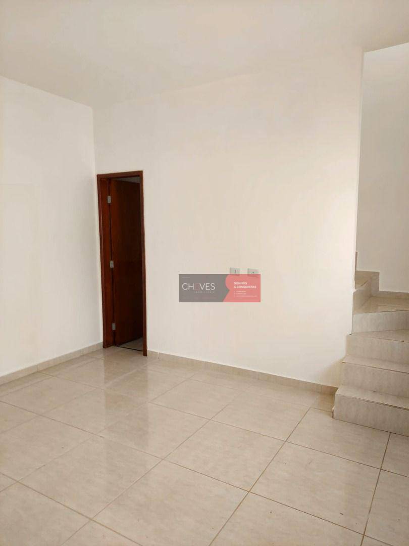 Sobrado, 2 quartos, 53 m² - Foto 2