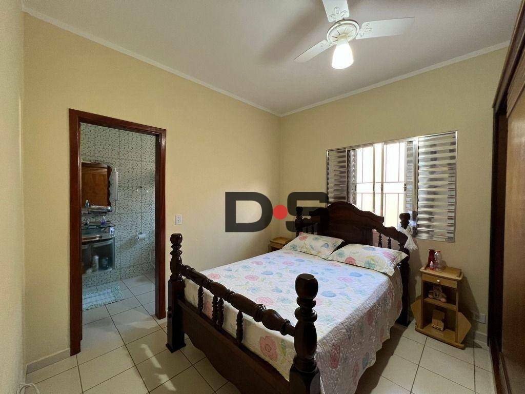 Casa à venda com 3 quartos, 125m² - Foto 6