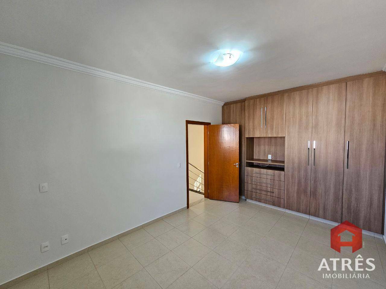 Sobrado para alugar com 3 quartos, 195m² - Foto 39