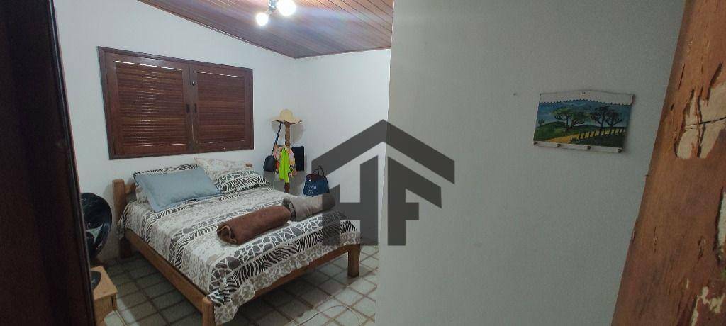 Casa para alugar com 4 quartos, 263m² - Foto 18