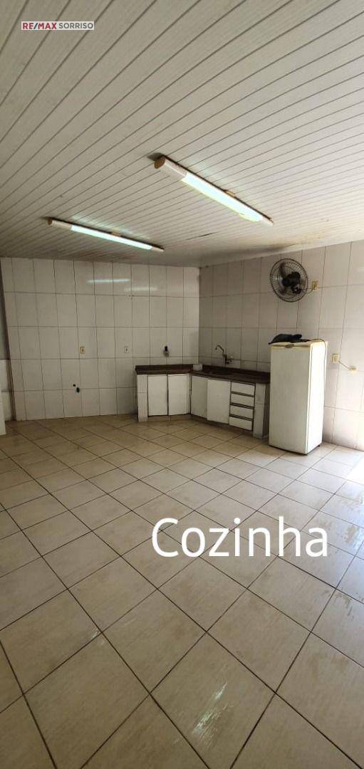 Casa à venda com 6 quartos, 328m² - Foto 12