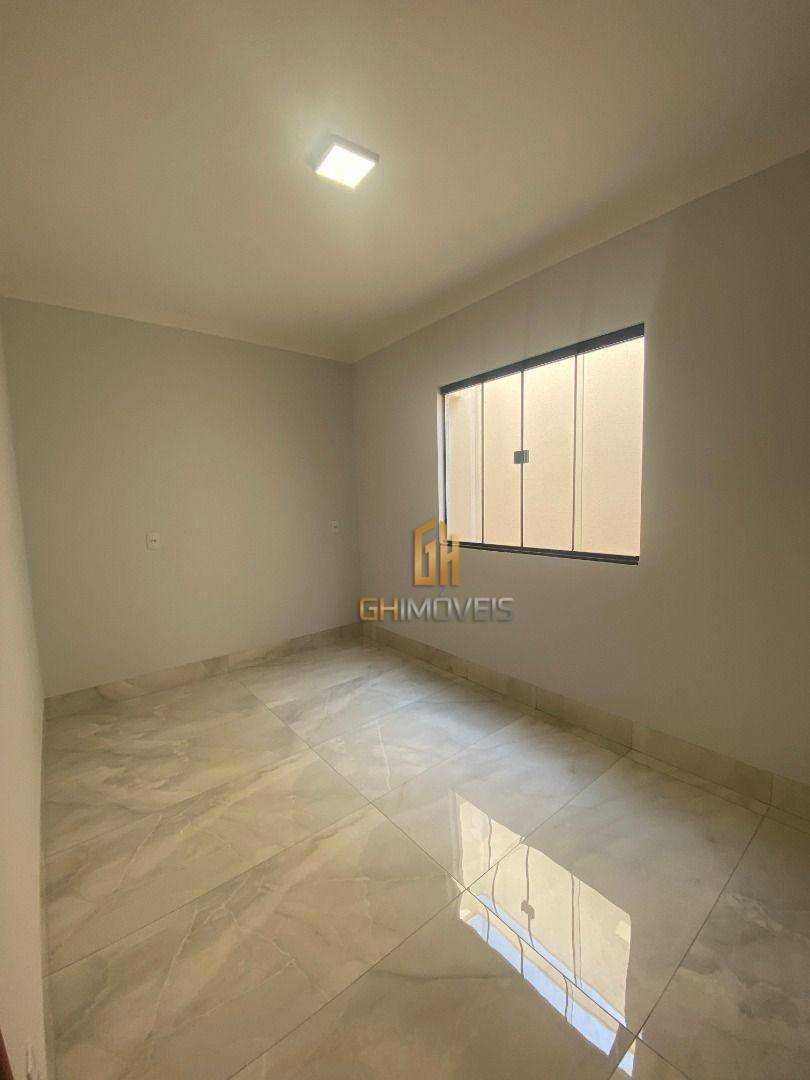 Casa à venda com 3 quartos, 121m² - Foto 10