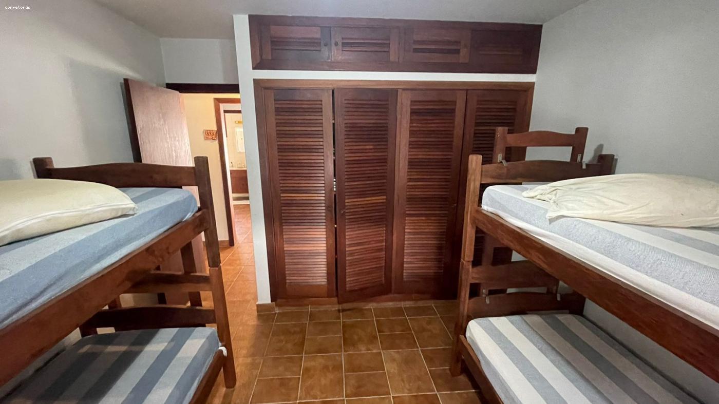 Casa de Condomínio à venda com 3 quartos, 381m² - Foto 17