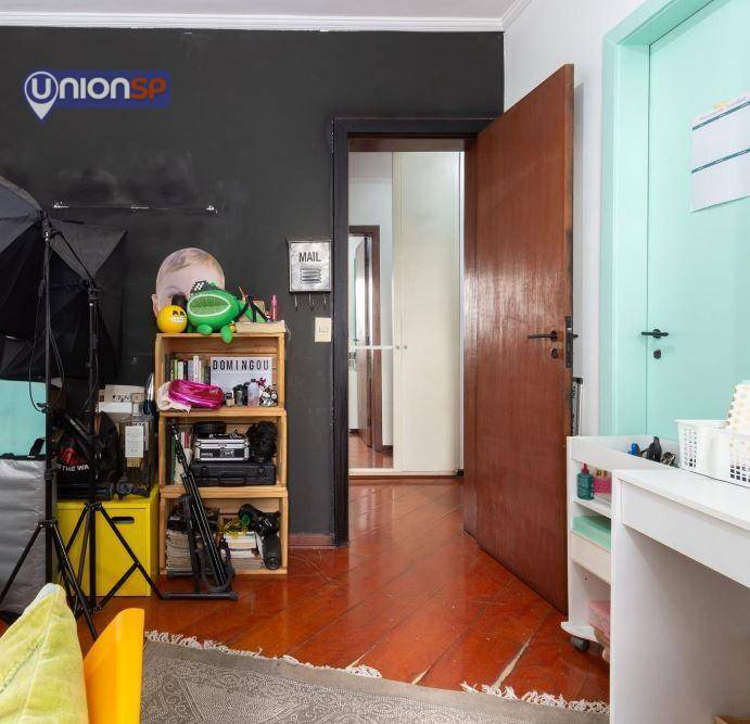 Apartamento à venda com 4 quartos, 156m² - Foto 10