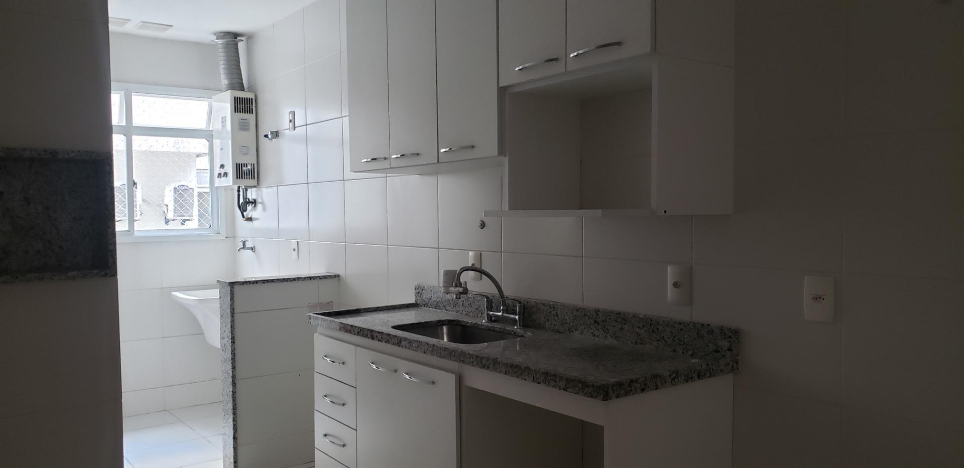 Apartamento para alugar com 3 quartos, 86m² - Foto 11