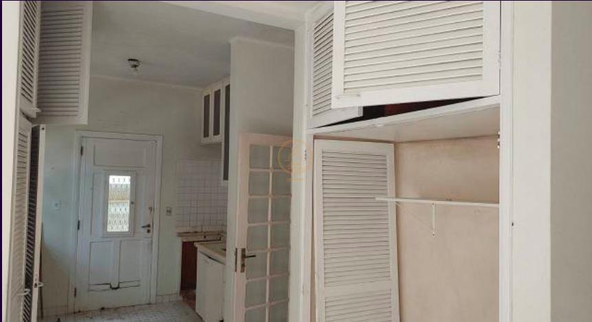 Casa para alugar com 5 quartos, 360m² - Foto 8