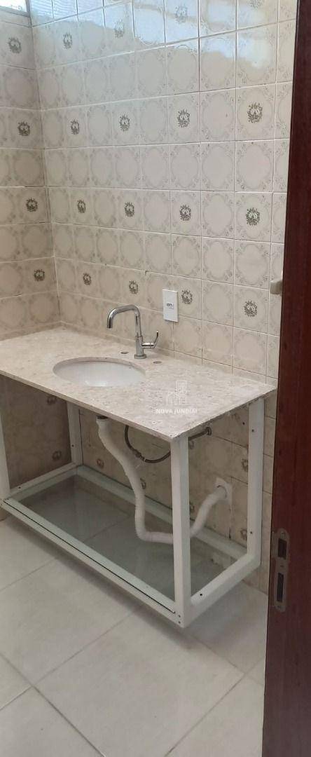 Casa para alugar com 3 quartos, 120m² - Foto 25