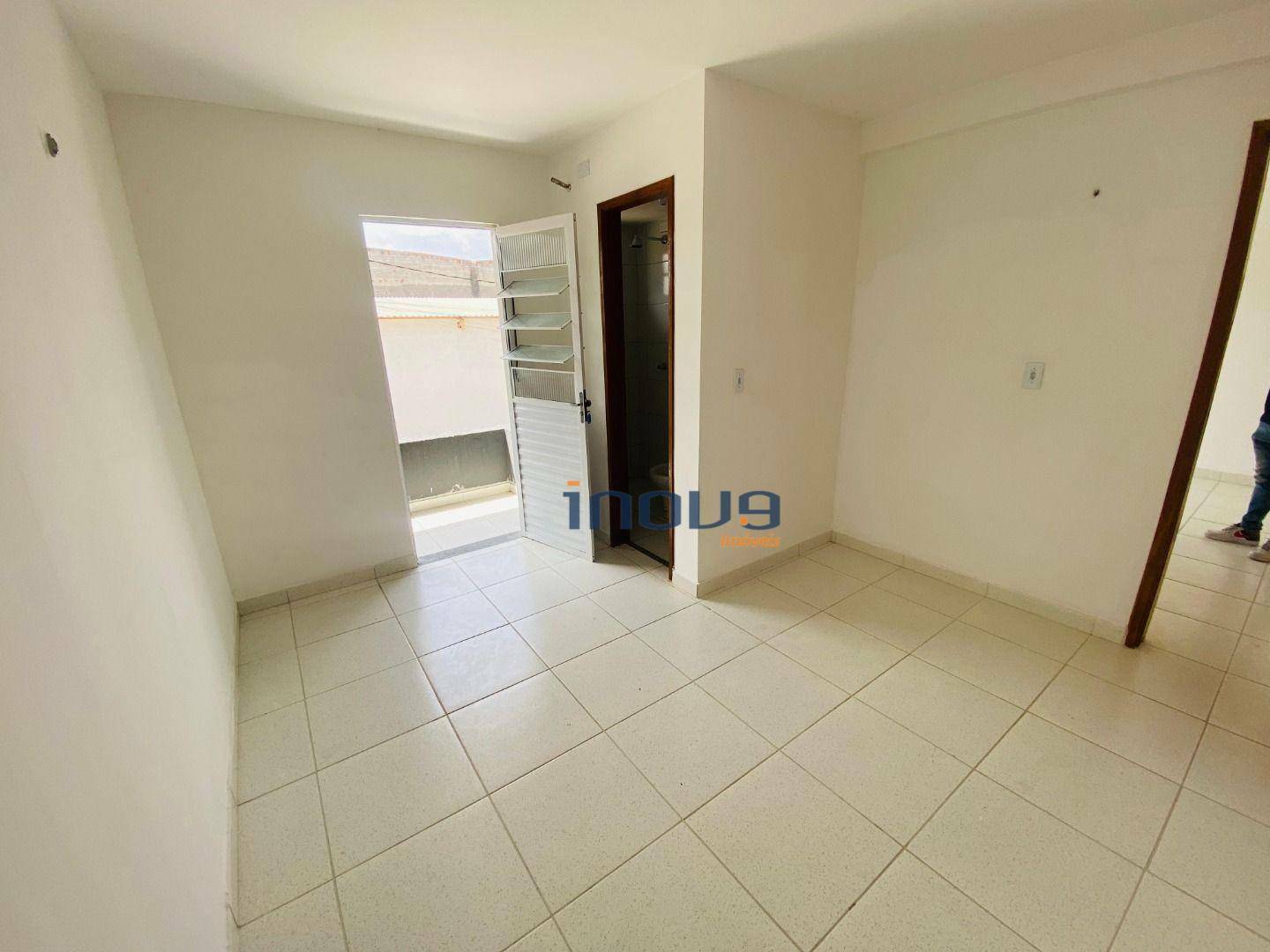 Apartamento para alugar com 1 quarto, 39m² - Foto 2