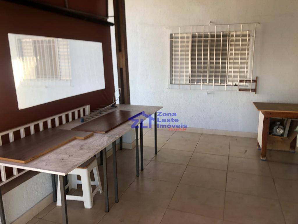 Sobrado à venda com 2 quartos, 248m² - Foto 18