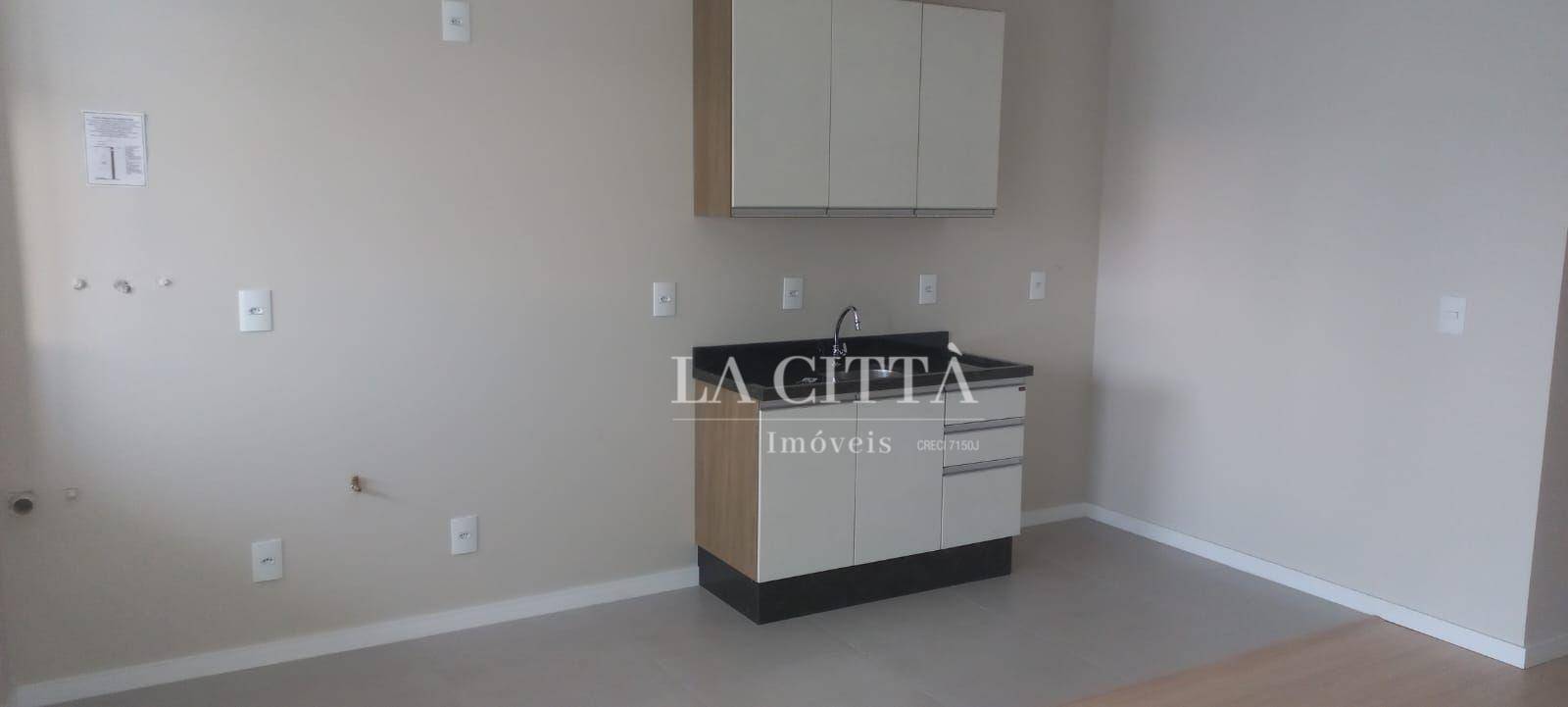 Apartamento para alugar com 2 quartos, 63m² - Foto 2