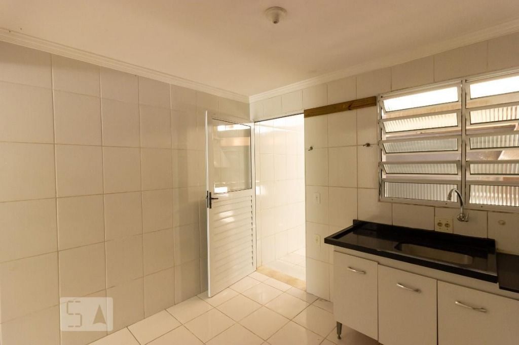 Casa de Condomínio à venda com 2 quartos, 70m² - Foto 13