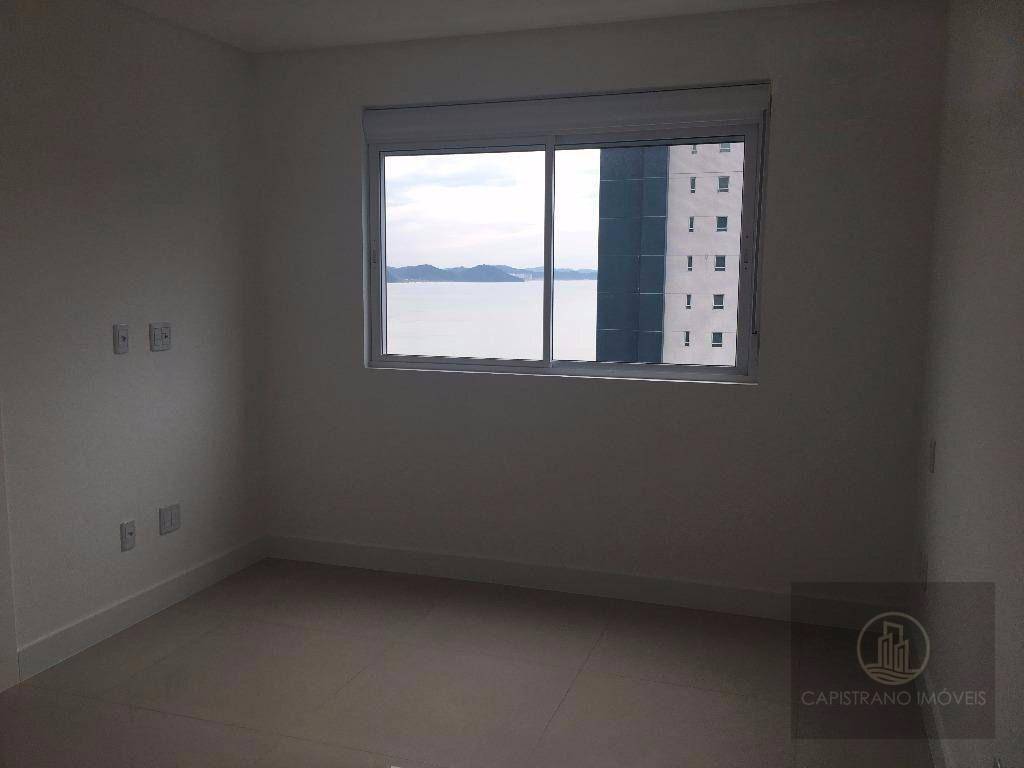 Apartamento à venda com 4 quartos, 154m² - Foto 11