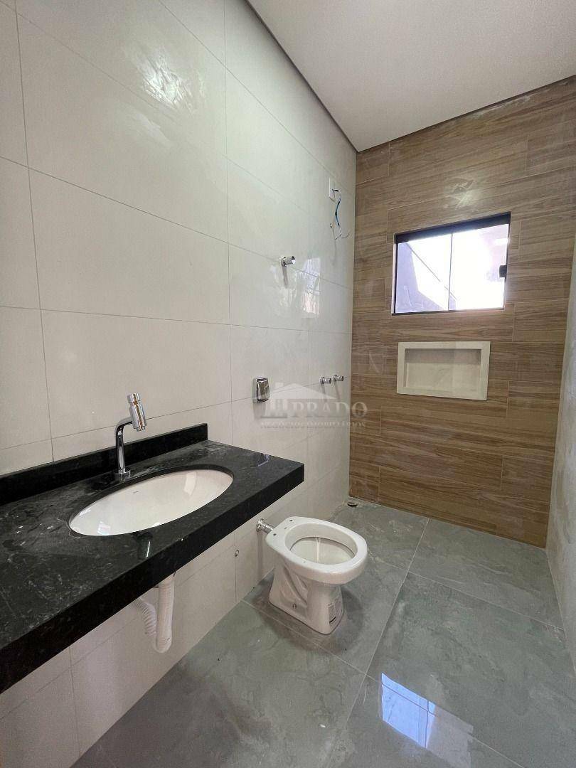 Casa à venda com 3 quartos, 100m² - Foto 17