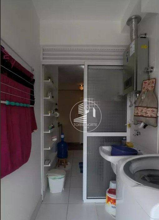 Apartamento à venda com 2 quartos, 72m² - Foto 17