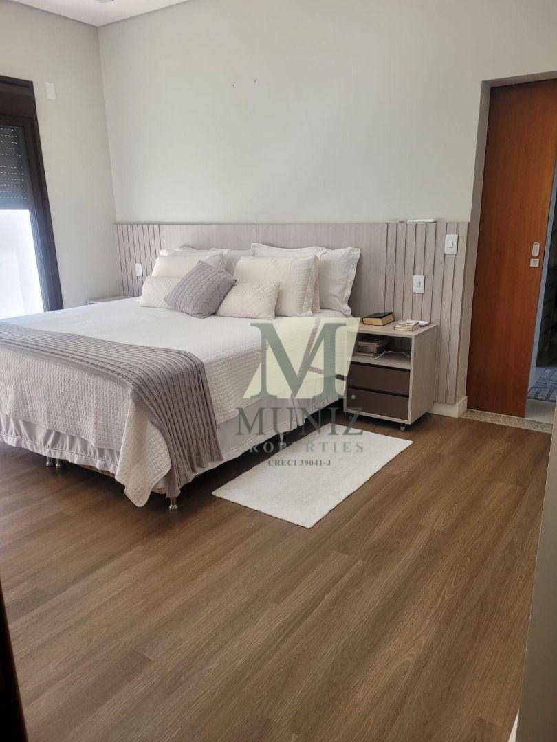 Casa de Condomínio à venda com 4 quartos, 318m² - Foto 29