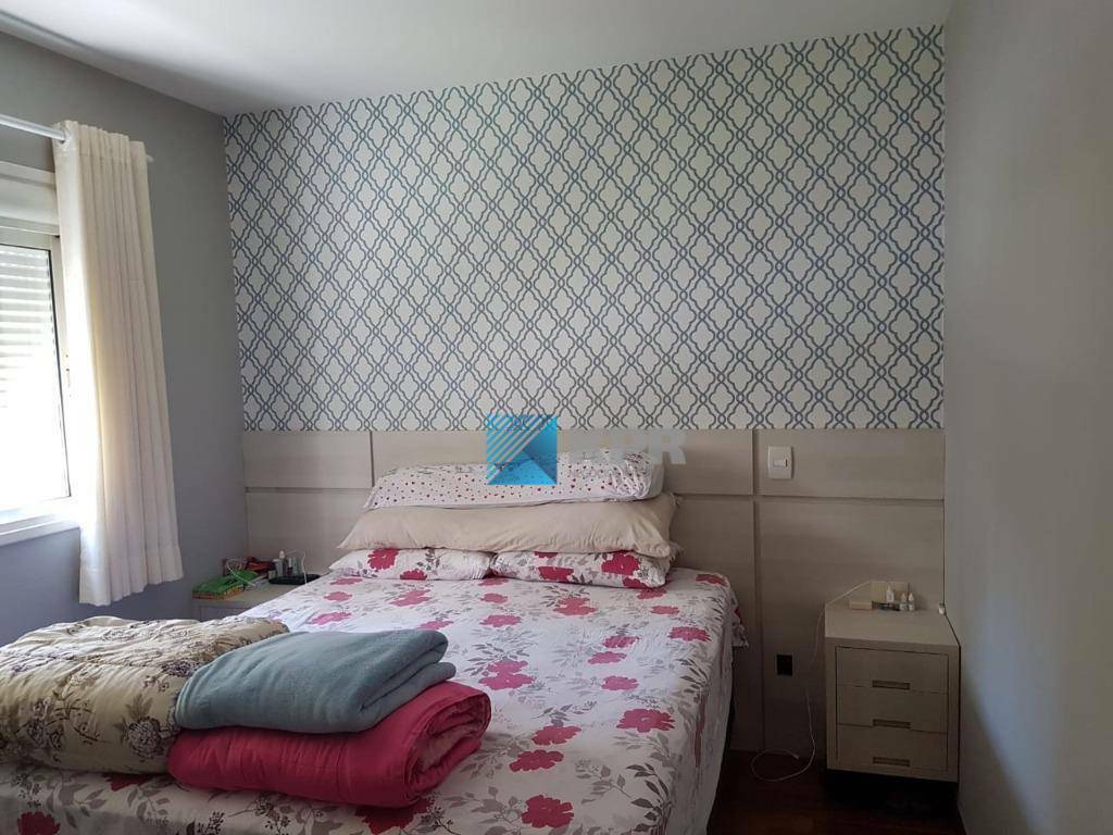 Apartamento à venda com 3 quartos, 194m² - Foto 11