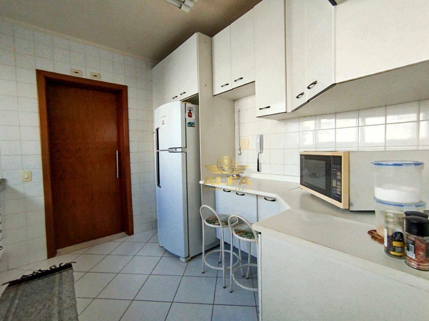 Apartamento à venda com 4 quartos, 140m² - Foto 26