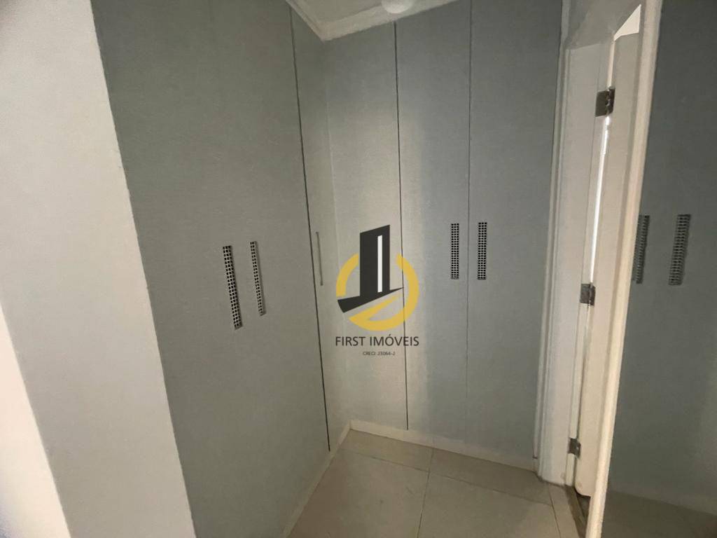 Apartamento à venda com 4 quartos, 156m² - Foto 13