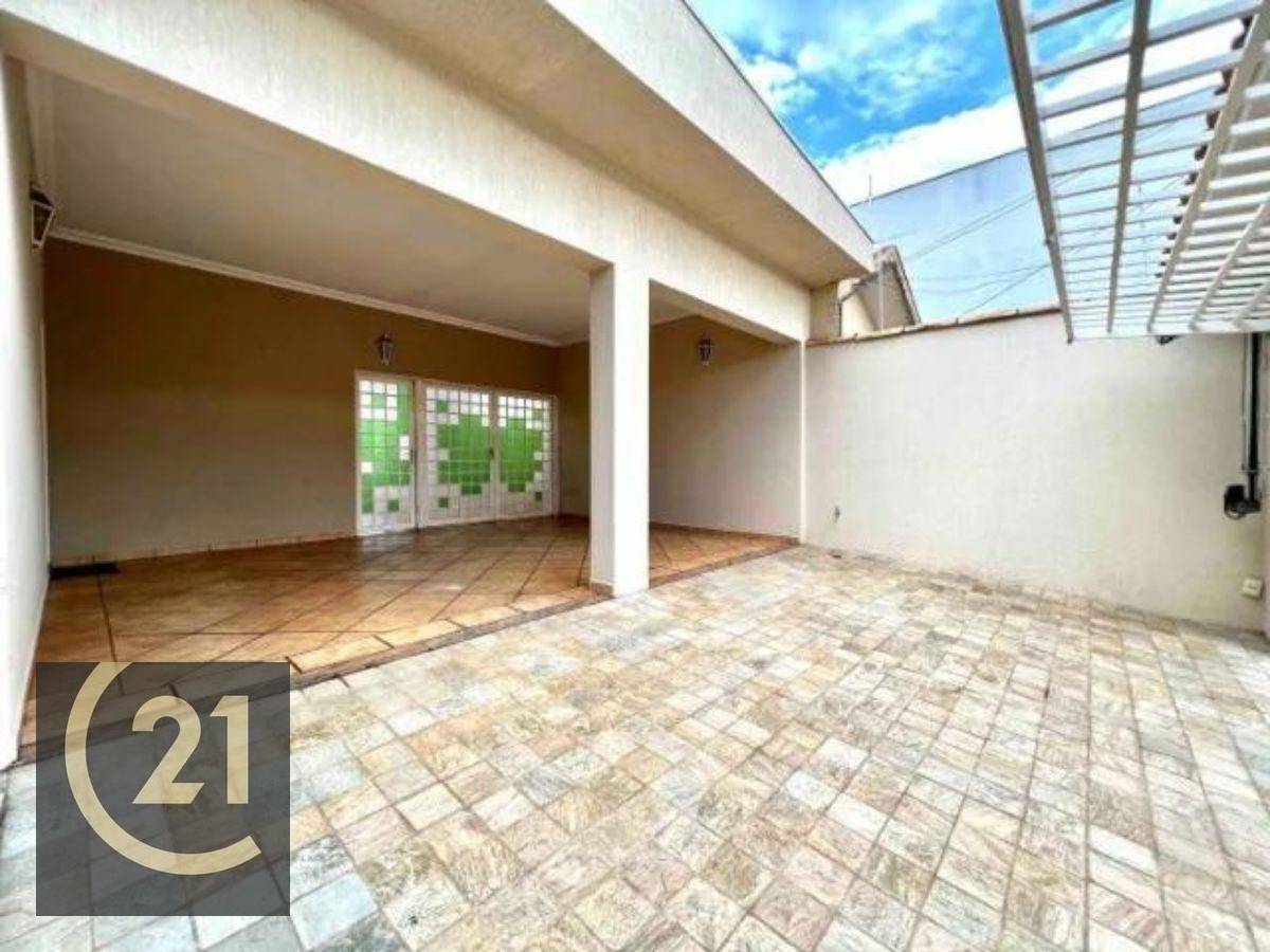 Casa à venda com 4 quartos, 220m² - Foto 5