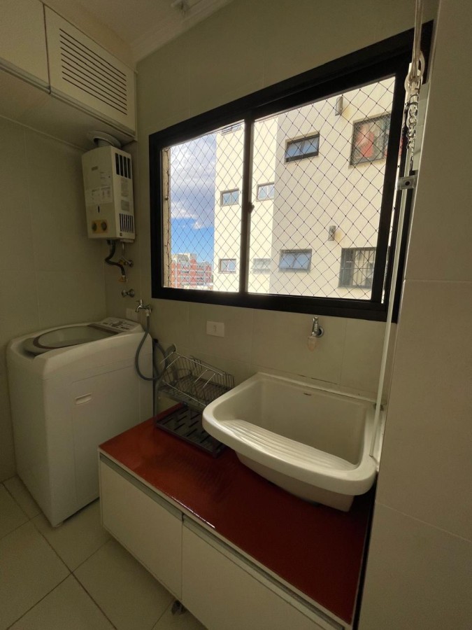 Apartamento para alugar com 3 quartos, 113m² - Foto 13