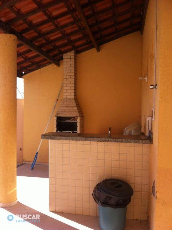 Casa à venda com 3 quartos, 108m² - Foto 14