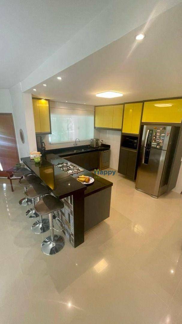 Casa de Condomínio à venda com 3 quartos, 220m² - Foto 8