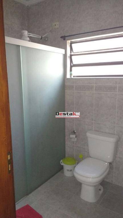 Sobrado à venda com 3 quartos, 274m² - Foto 6