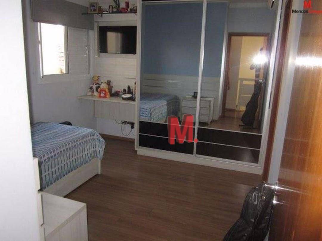 Casa à venda com 3 quartos, 274m² - Foto 37