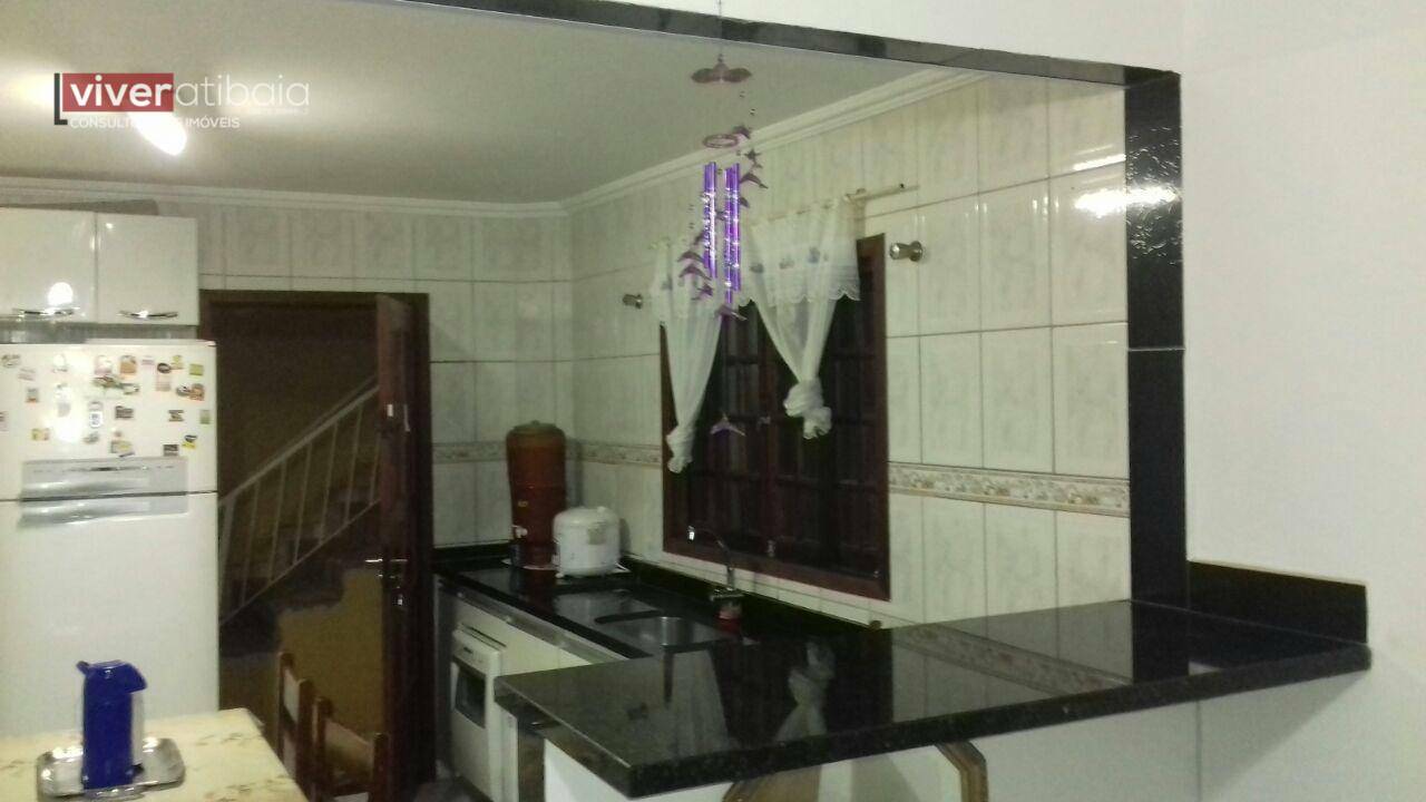 Casa à venda com 3 quartos, 300m² - Foto 10