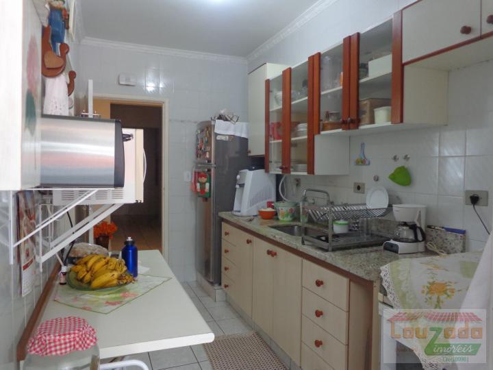 Apartamento à venda com 3 quartos, 85m² - Foto 17