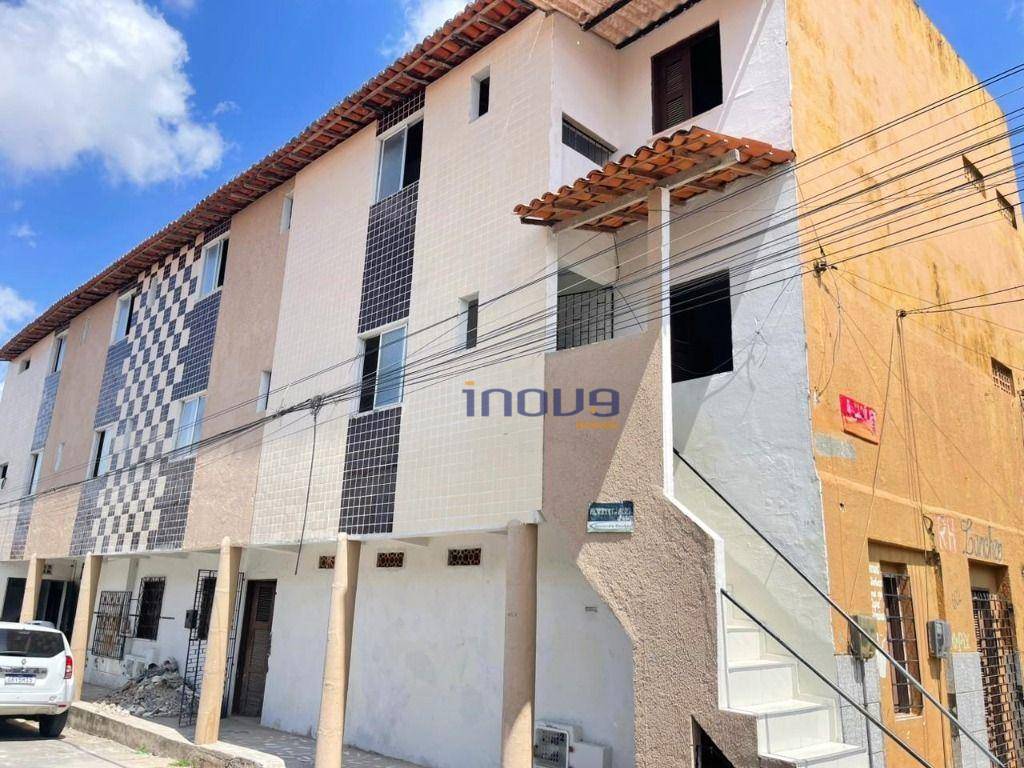 Casa, 2 quartos, 45 m² - Foto 1