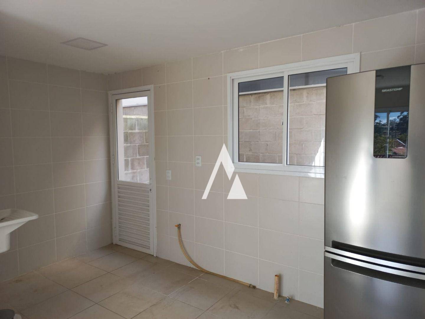 Apartamento à venda com 2 quartos, 64m² - Foto 7