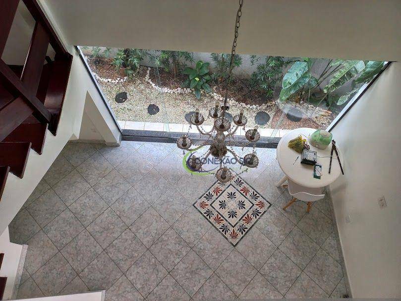 Sobrado à venda e aluguel com 4 quartos, 270m² - Foto 20